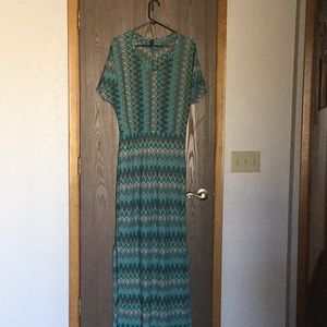 Wendy Glez maxi dress